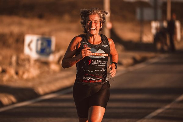 Comment la musculation peut-elle être utilisée pour améliorer la stabilité des chevilles chez les joueurs de handball?
